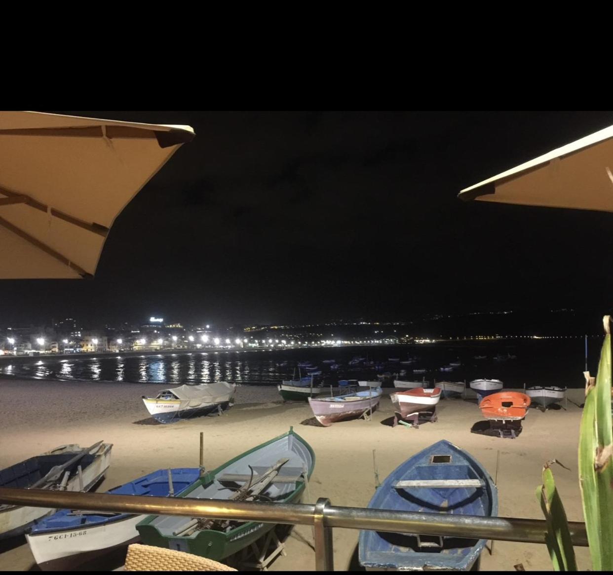 Las Canteras Beach Las Palmas de Gran Canárias Exterior foto